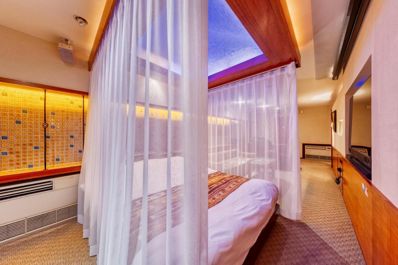 Hotel Lotus Chiba -Adult Only Yachiyo Exterior photo